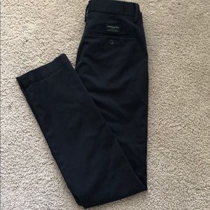 Banana Republic Fulton Chino in Black